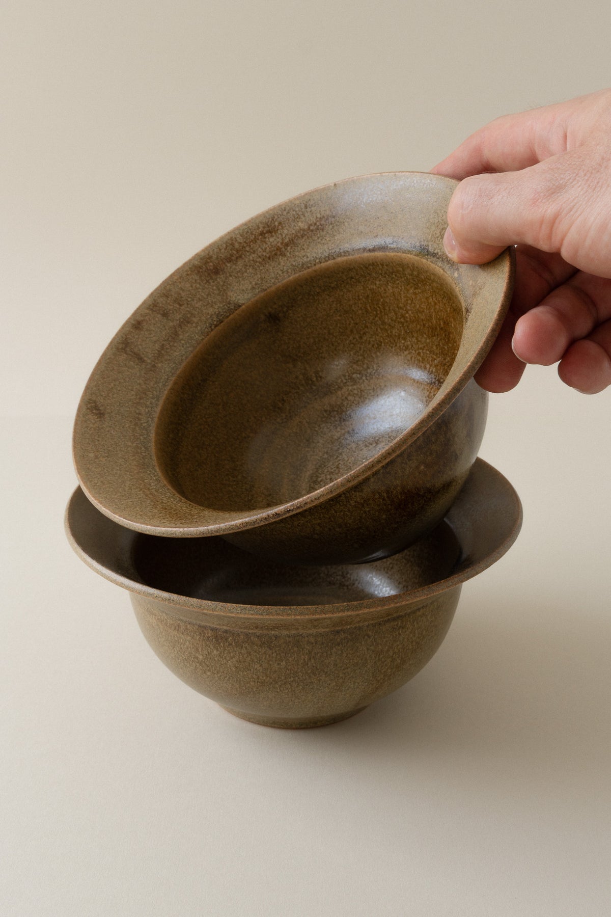 Wide Rim Bowl 17cm, Roasted Pistachio
