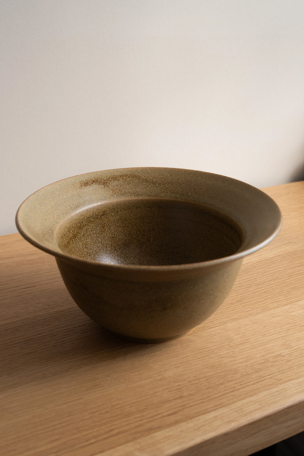 Wide Rim Bowl 17cm, Roasted Pistachio